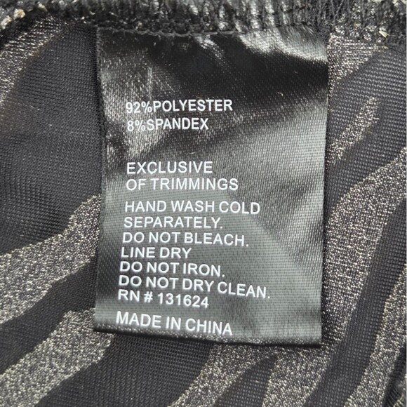 Calessa Button Up Down Tunic Top Womens Size 2X Embroidered Black Velvet Lagum - Picture 7 of 7